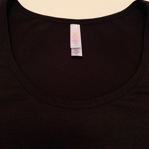 Lularoe Lynnae Black Size 2X